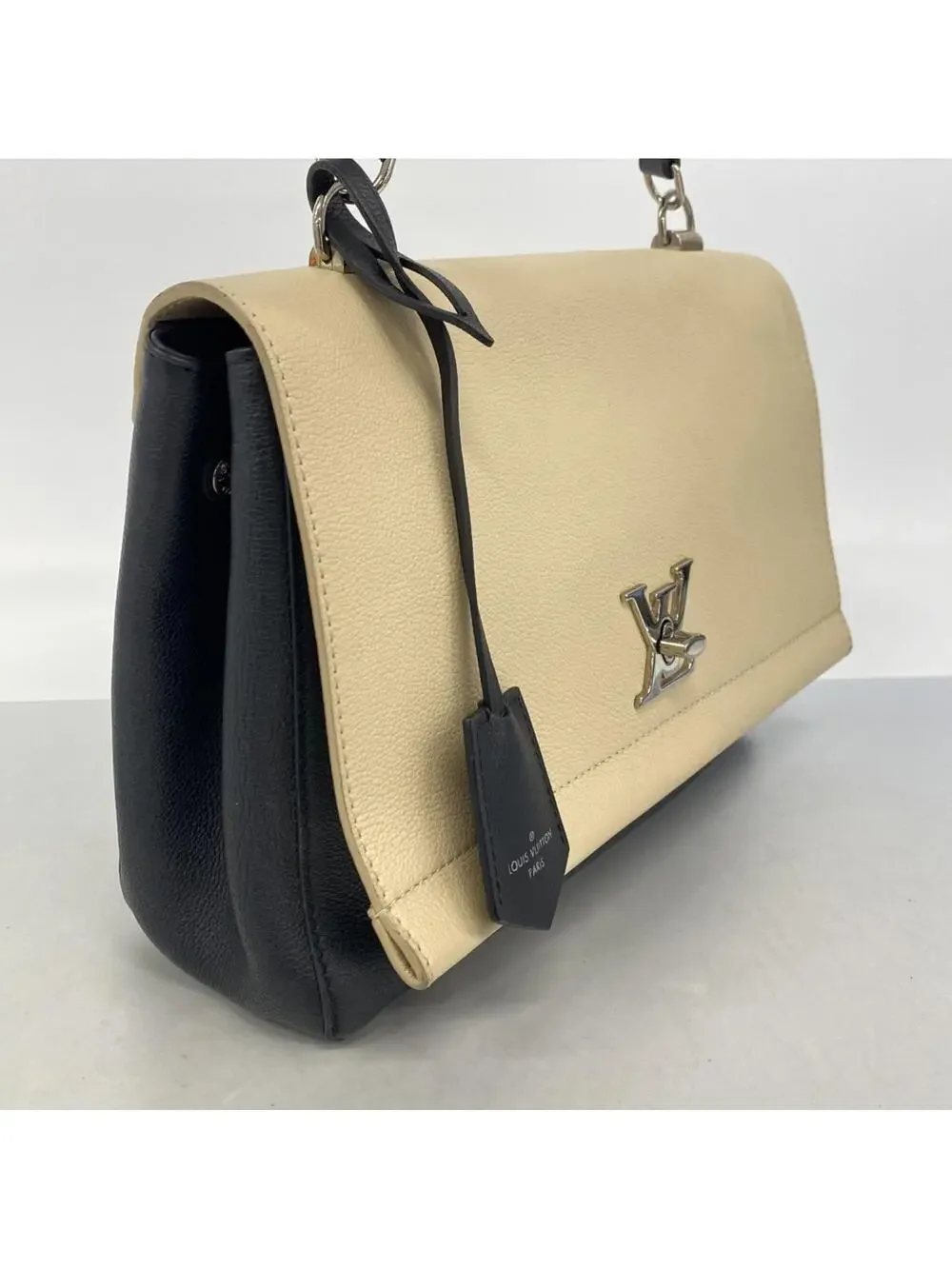 Louis Vuitton Lockme Ii Handbag Leather #325210L10B